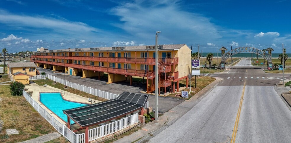 More Photos Of 3615 Timon Blvd, Corpus Christi Hotel For Sale
