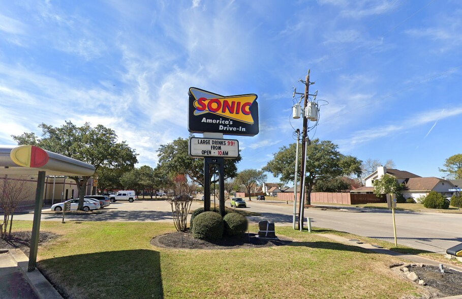 More Photos Of 11110 Scarsdale Blvd, Houston Fast Food For Lease