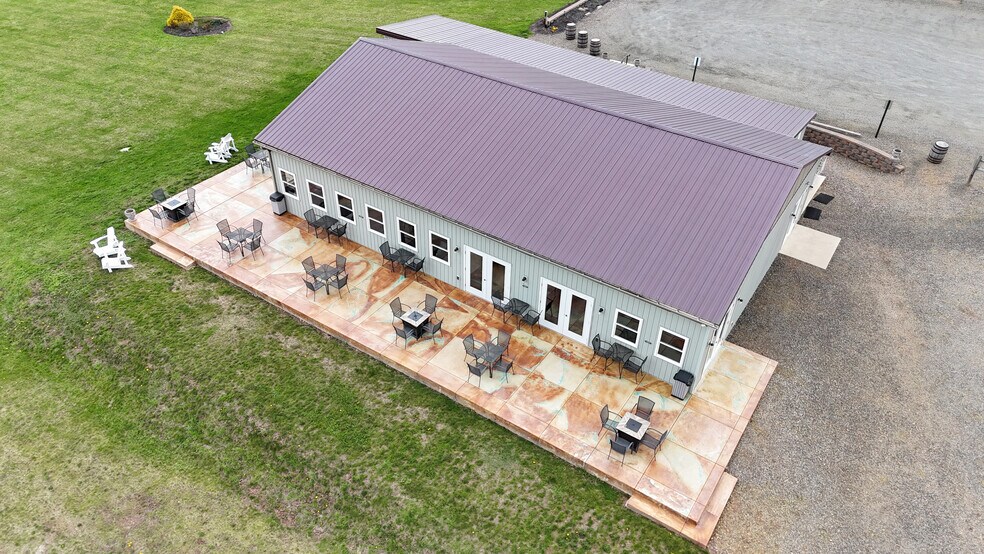 More Photos Of 596 Harman Rd, Halifax Winery Vineyard For Sale