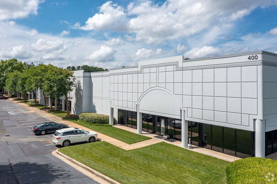 More Photos Of 2150 Boggs Rd, Duluth Distribution For Lease