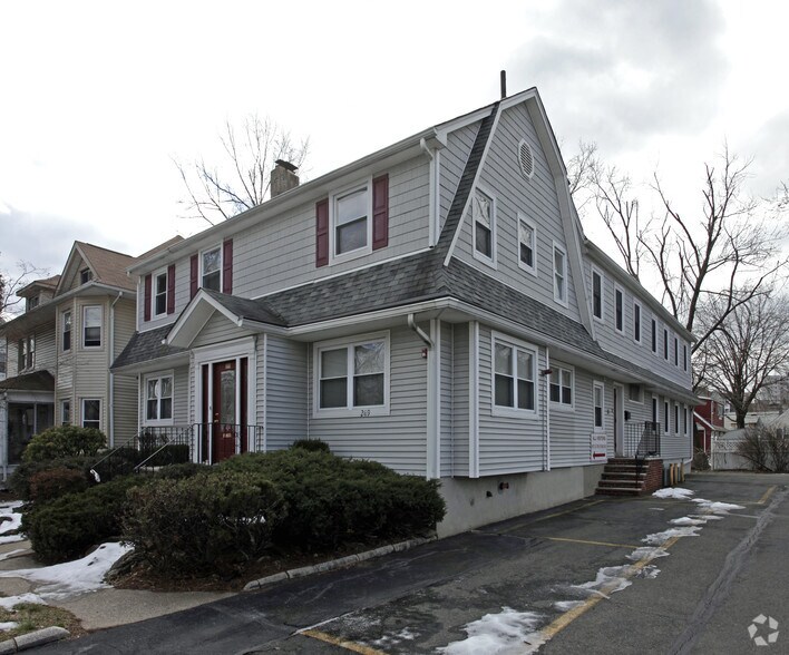 More Photos Of , Hackensack Unknown For Sale