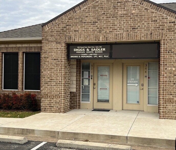 Primary Photo Of 600 Round Rock West, Round Rock Coworking Space