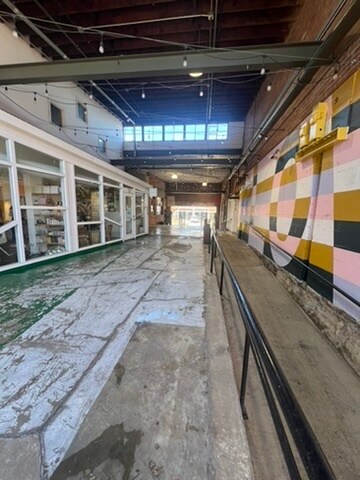 More Photos Of 1200 Villa Pl, Nashville Storefront For Lease