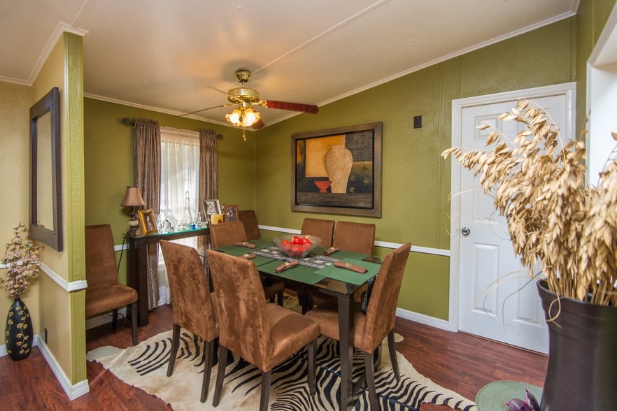 More Photos Of 1211 Cypress Rd, Saint Augustine Manufactured Housing Mobile Home Park For Sale