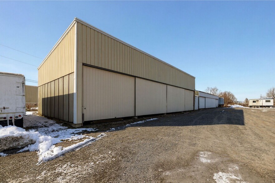 More Photos Of 62 H and S Dr, Selinsgrove Warehouse For Sale