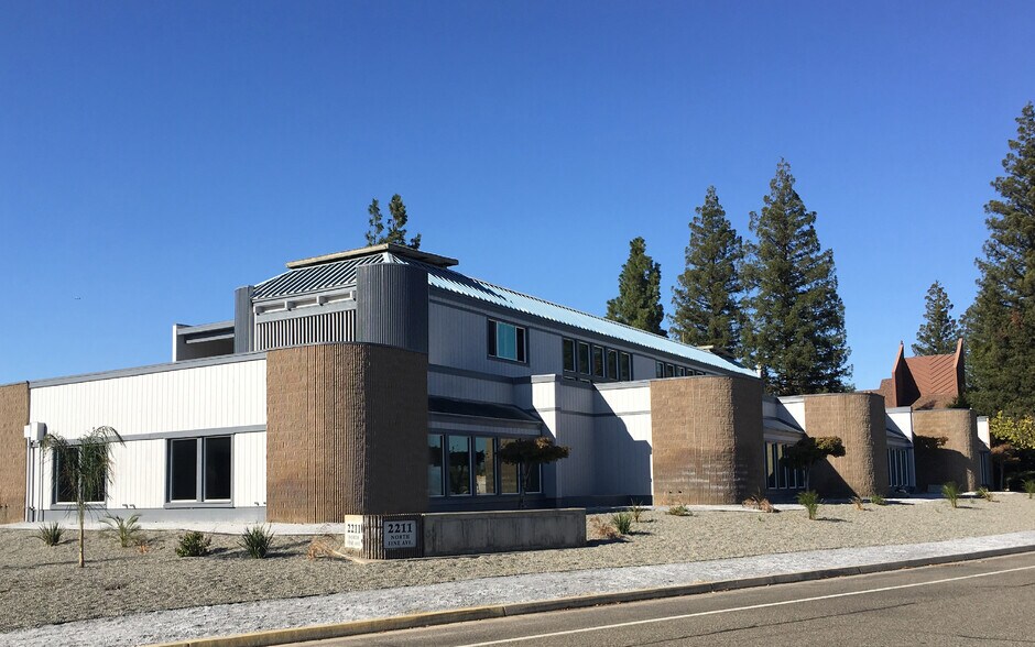 More Photos Of 2211 N Fine Ave, Fresno Office For Lease