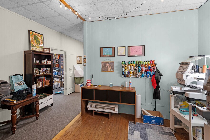 More Photos Of 107 E Polk Ave, Lake Wales General Retail For Sale