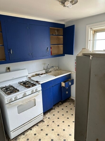 More Photos Of 1015 Saville Ave, Crum Lynne Storefront Retail Residential For Sale