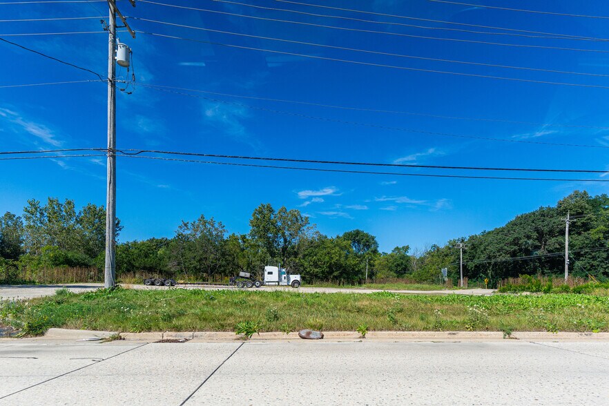 More Photos Of 885 W Dundee Rd, Palatine Land For Sale