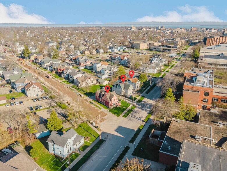 Primary Photo Of , Oshkosh Multifamily For Sale