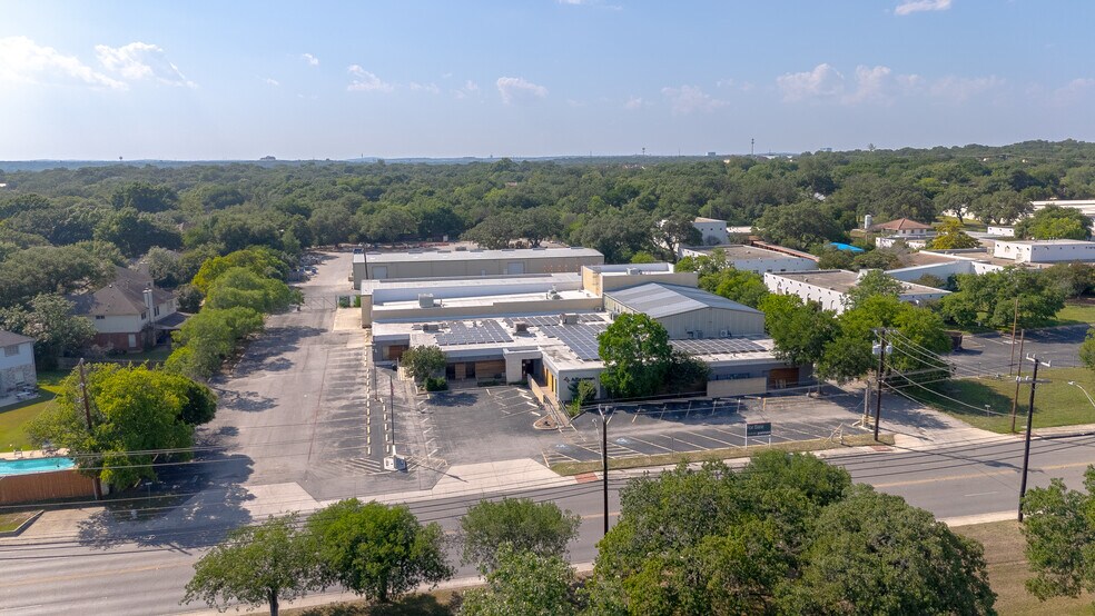 More Photos Of 14703 Jones Maltsberger Rd, San Antonio Warehouse For Sale