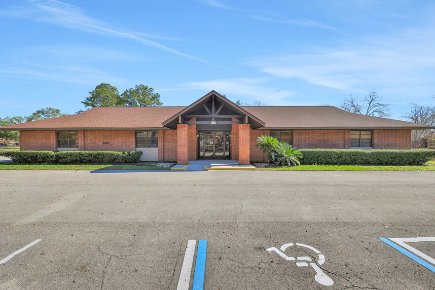 More Photos Of 6601-6535 Chester Ave, Jacksonville Continuing Care Retirement Community For Lease