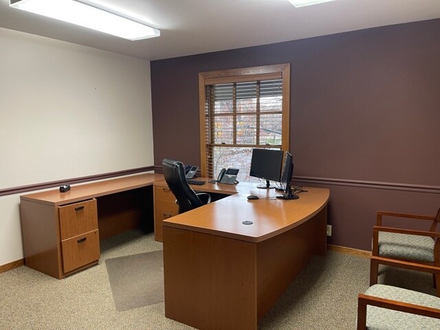 More Photos Of 201 E Center St, Provo Bank For Lease