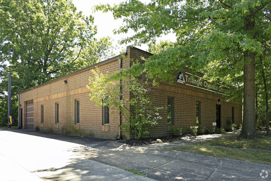 More Photos Of 7027 Spinach Dr, Mentor Warehouse For Sale