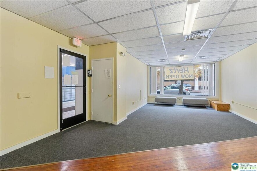 More Photos Of 915 W Hamilton St, Allentown Office Residential For Sale