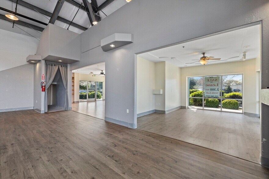 More Photos Of 18851 Microtronics Way, Sonora Warehouse For Sale