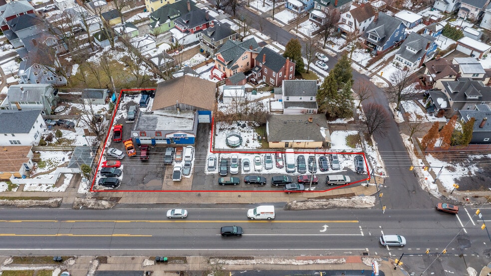 More Photos Of 252 Kenmore Ave, Buffalo Auto Repair For Sale
