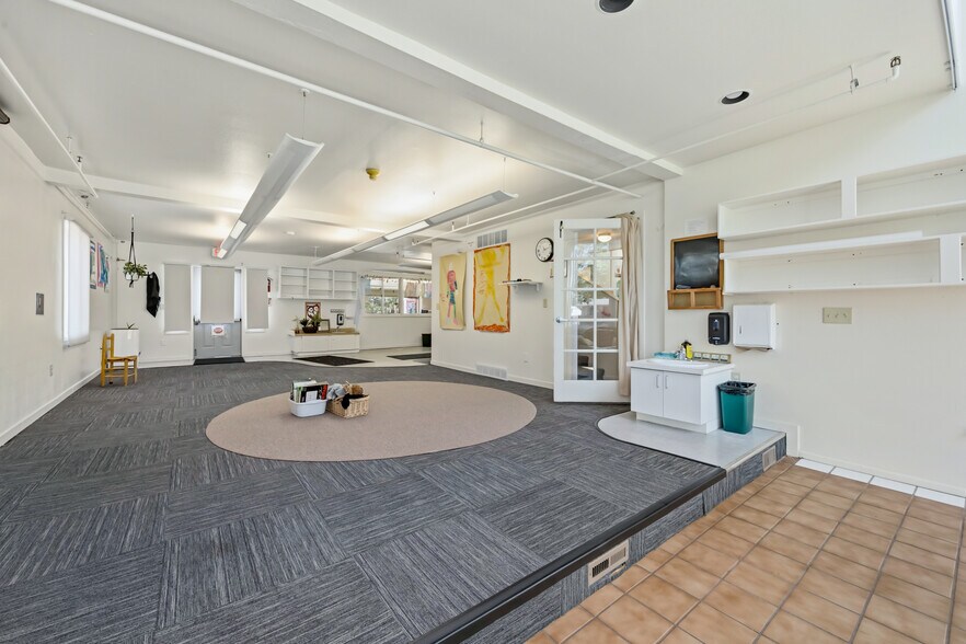 More Photos Of 5441 Pennsylvania Ave, Boulder Specialty For Sale