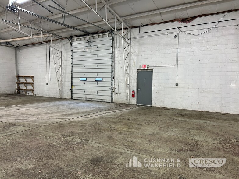 More Photos Of 16514 Broadway Ave, Maple Heights Warehouse For Sale