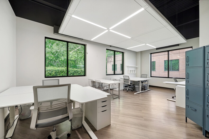 More Photos Of 3210 Fairhill Dr, Raleigh Office For Sale