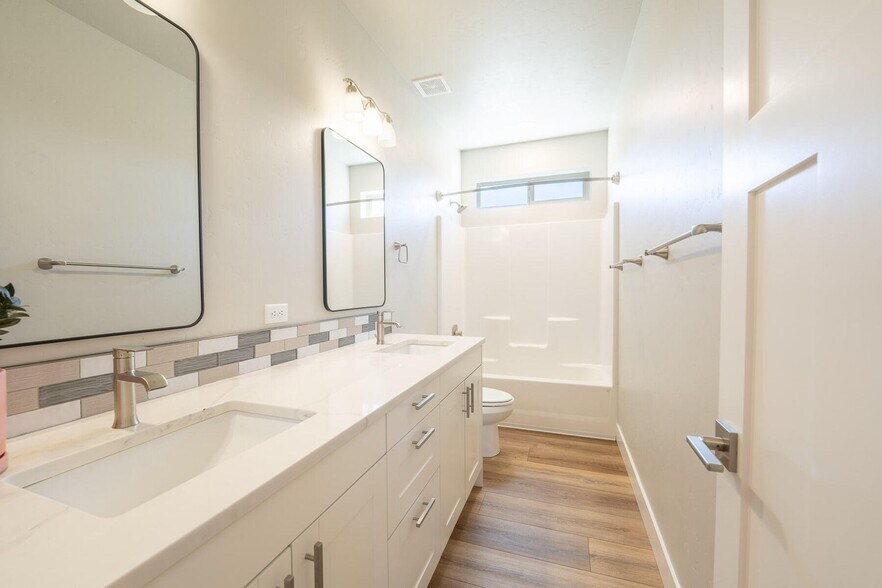 More Photos Of , Hailey Multifamily For Sale