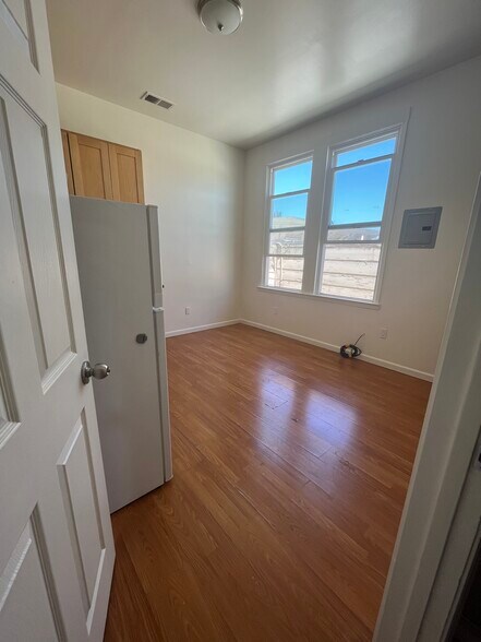 More Photos Of 3156-3158 24th St, San Francisco Apartments For Sale