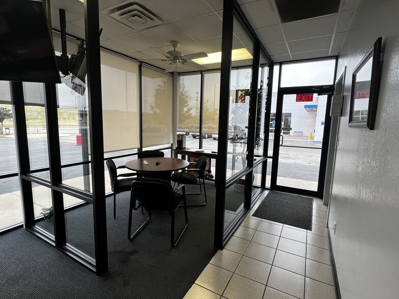 More Photos Of 4850 S 14th St, Abilene General Retail For Sale