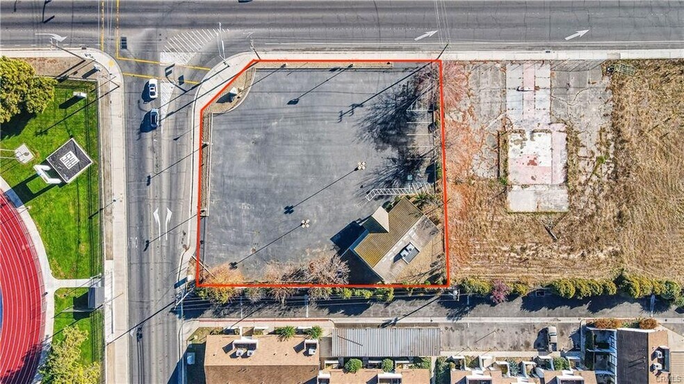More Photos Of 2979 N Winton Way, Atwater Auto Dealership For Lease