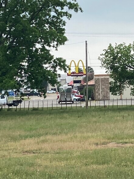 More Photos Of 1128 US 377, Pilot Point Land For Sale