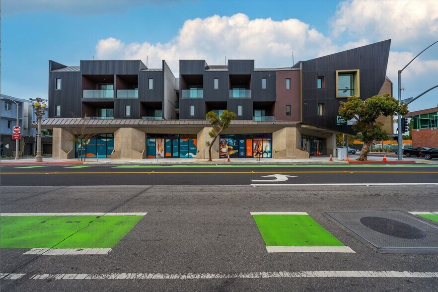 More Photos Of 1450 Cloverfield Blvd, Santa Monica Apartments For Lease