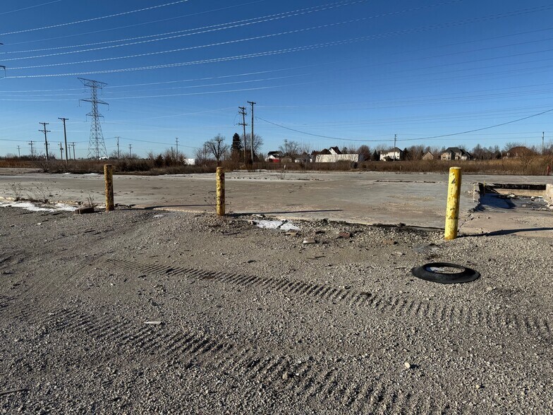 More Photos Of 25520 W Black Rd, Shorewood Land For Sale