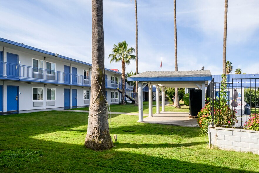 More Photos Of 1900 Canterbury Rd, Sacramento Hotel For Sale