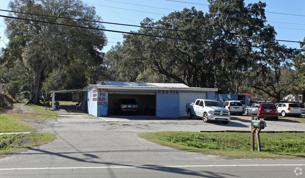 Primary Photo Of 9701 E US Highway 92, Tampa Freestanding For Sale
