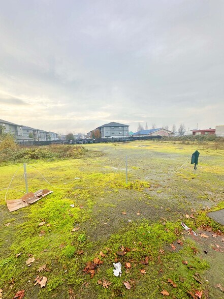 More Photos Of 3271-3275 Lancaster Dr NE, Salem Land For Lease