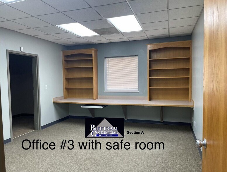 More Photos Of 1001 S Moffet Ave, Joplin Warehouse For Lease
