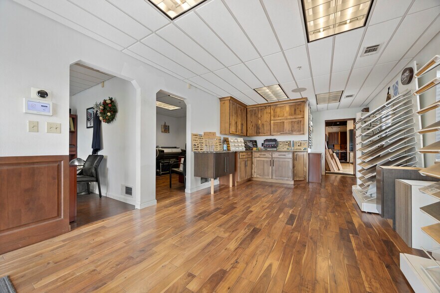 More Photos Of 1255 W 47th Ave, Denver Warehouse For Sale