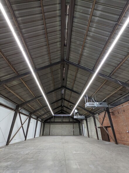 More Photos Of 332-340 S Avenue 17, Los Angeles Manufacturing For Lease