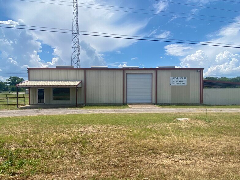 Primary Photo Of 3292 Speegleville Rd, Woodway Warehouse For Lease