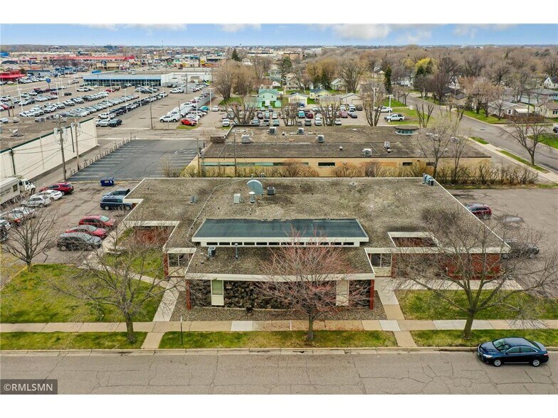 More Photos Of 37 28th Ave N, Saint Cloud Office Residential For Sale