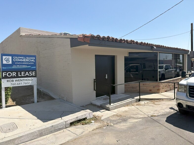 Primary Photo Of 396-400 E Sunny Dunes Rd, Palm Springs Warehouse For Lease