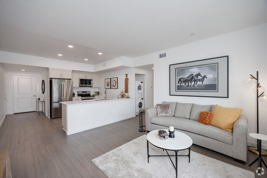 More Photos Of 2724 El Cajon Blvd, San Diego Apartments For Lease