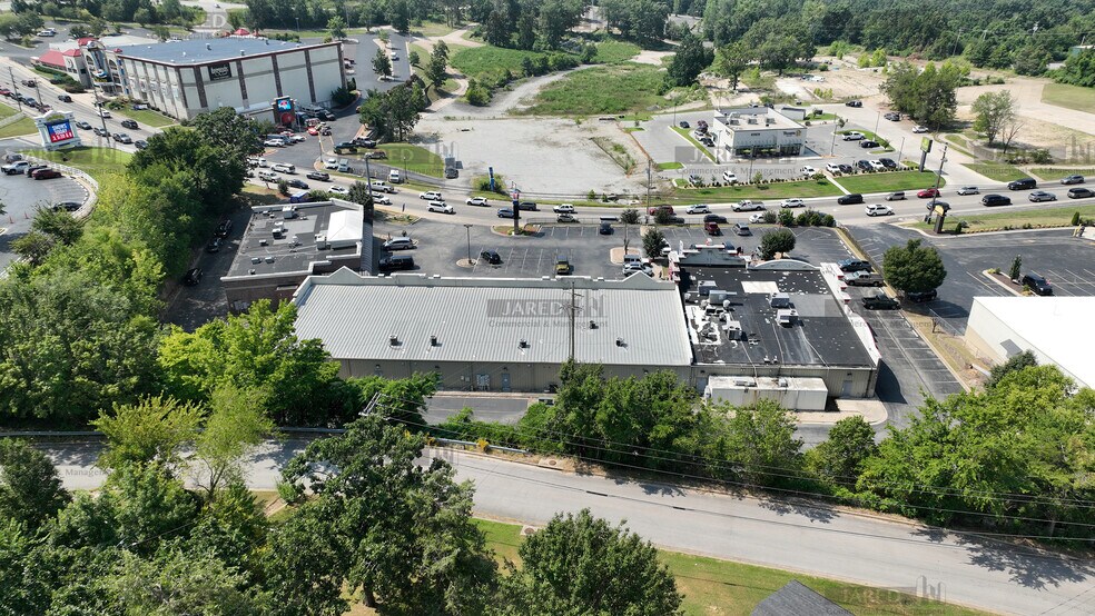 More Photos Of 1615 W Highway 76, Branson Unknown For Lease