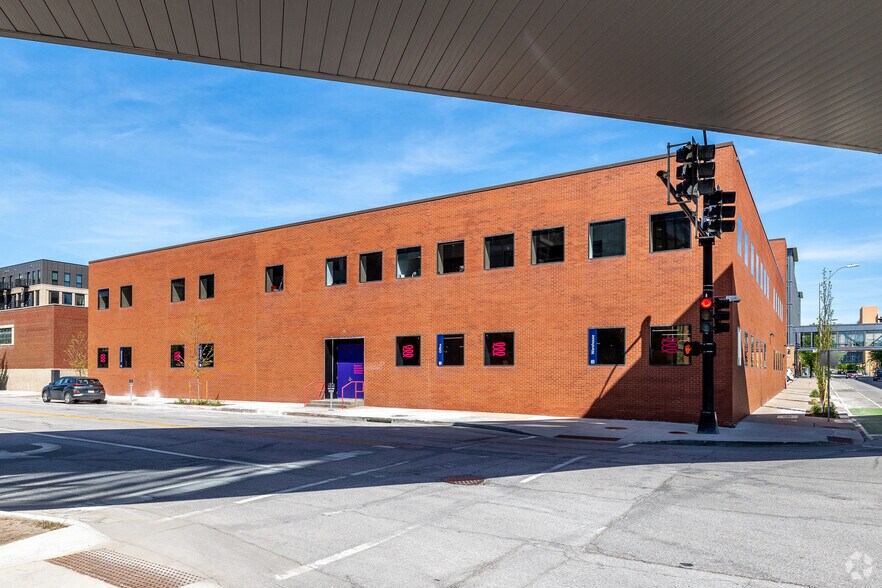 More Photos Of 204 12th St, Des Moines Office For Lease