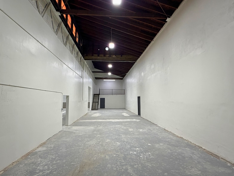 More Photos Of 4252 Whiteside St, Los Angeles Industrial For Lease