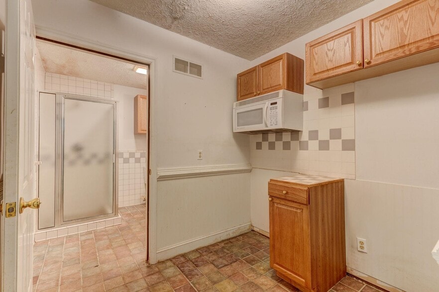 More Photos Of 112 Short Morgan St, Eden Flex For Sale