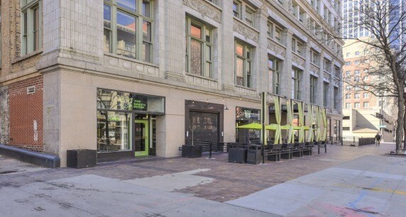 More Photos Of 1600 Farnam St, Omaha Apartments For Lease