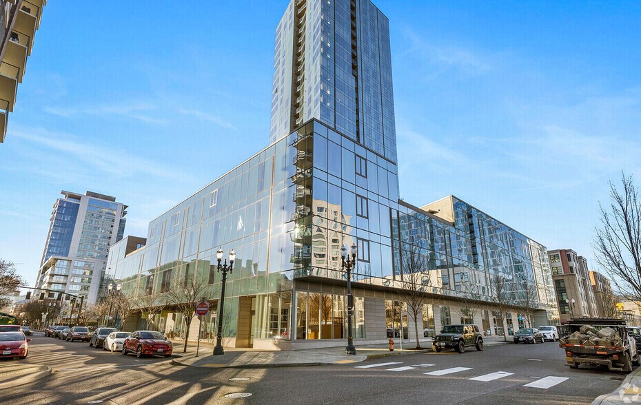 Primary Photo Of 1022 NW Overton St, Portland Multifamily For Sale