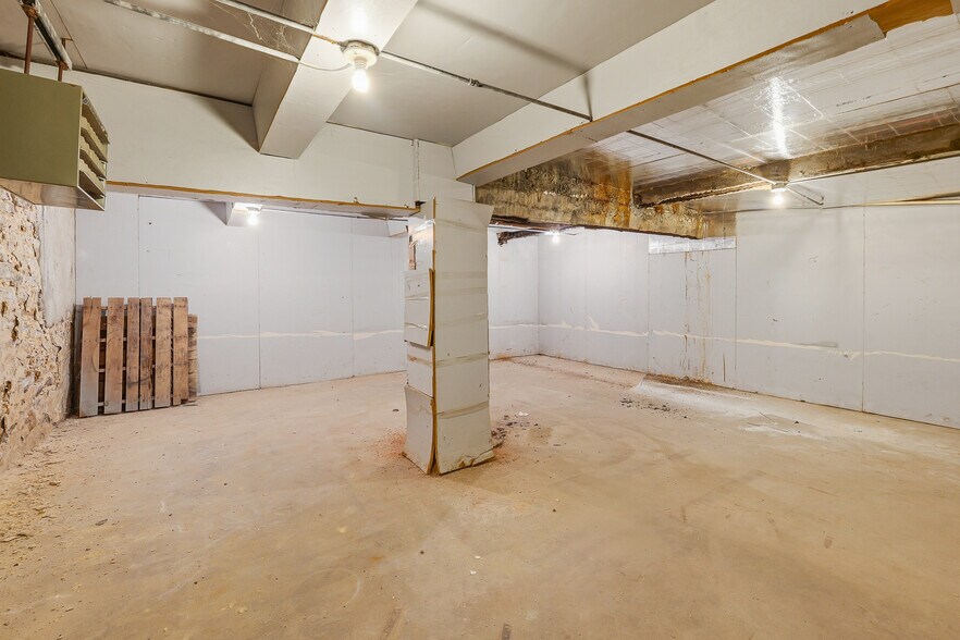 More Photos Of 125 Watson St, Ripon General Retail For Sale