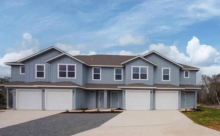 Primary Photo Of 586 Abigail Aly, San Antonio Multifamily For Sale