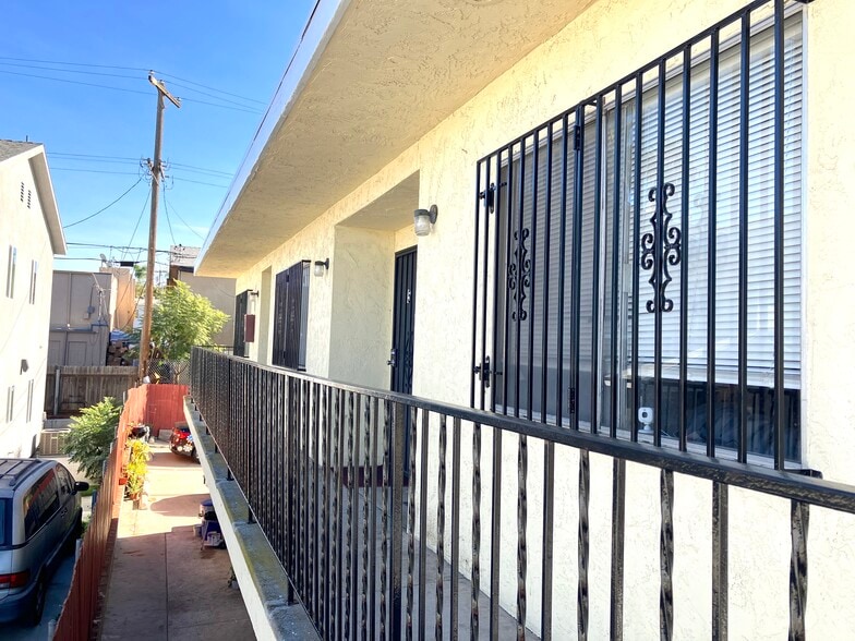 More Photos Of 4037 Winona Ave, San Diego Apartments For Sale